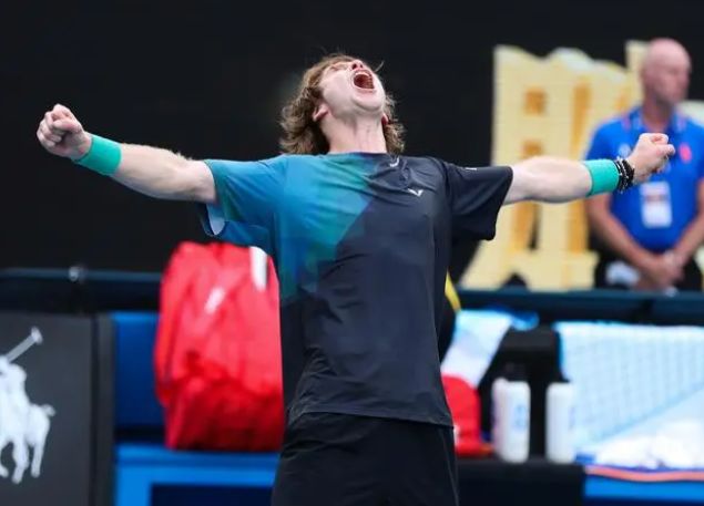 满着坚如磐 满着坚如磐