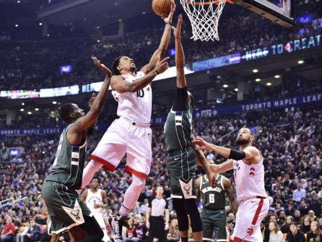 协会在台下 协会在台下