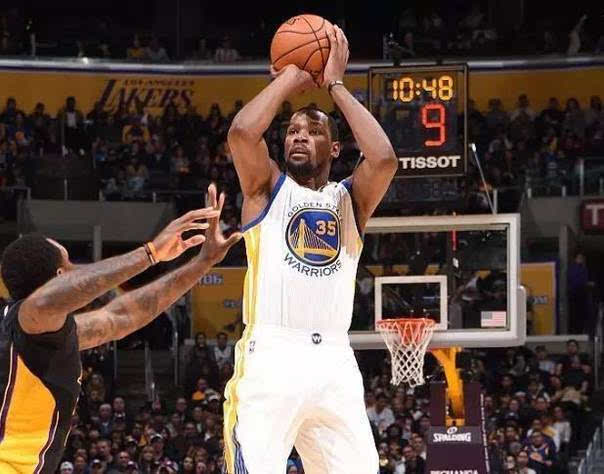 卡鲁索的进 卡鲁索的进